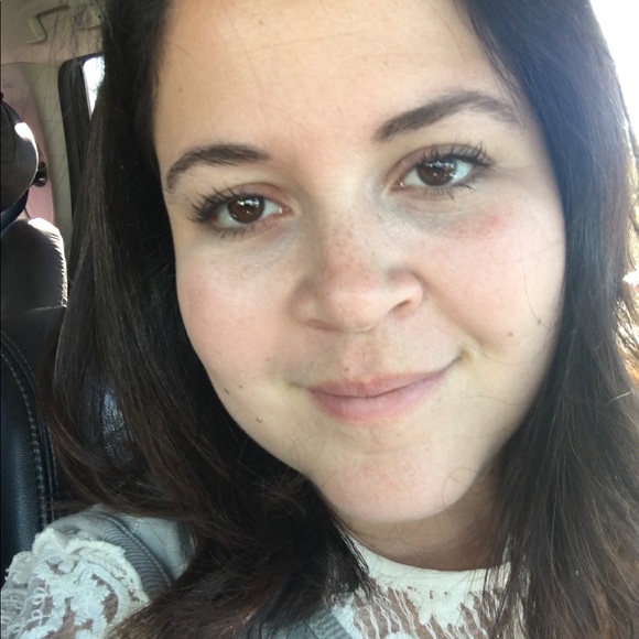 Meet your Posher, Meredith - Picture 1 of 1